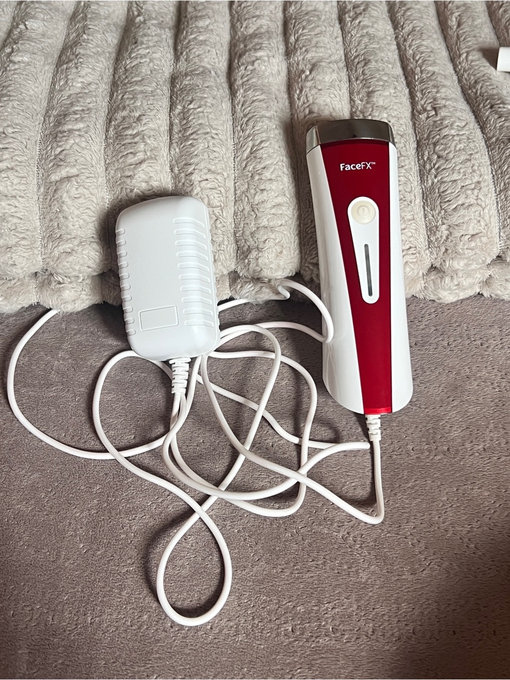 FaceFX Handheld Facial Device red light